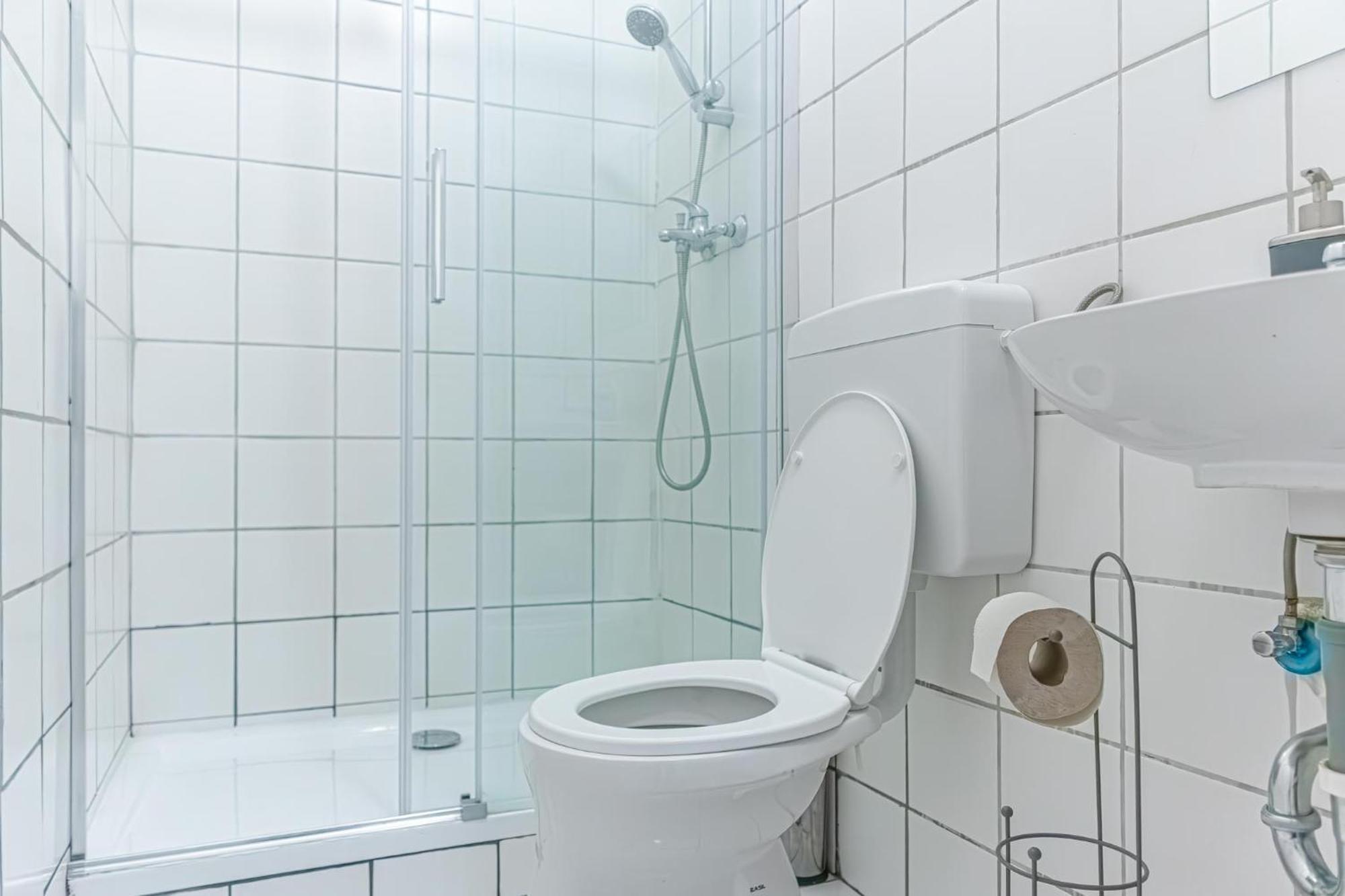 Ferienwohnung Comfortable 2BR Apt Near Schloss Schönbrunn Wien Exterior foto
