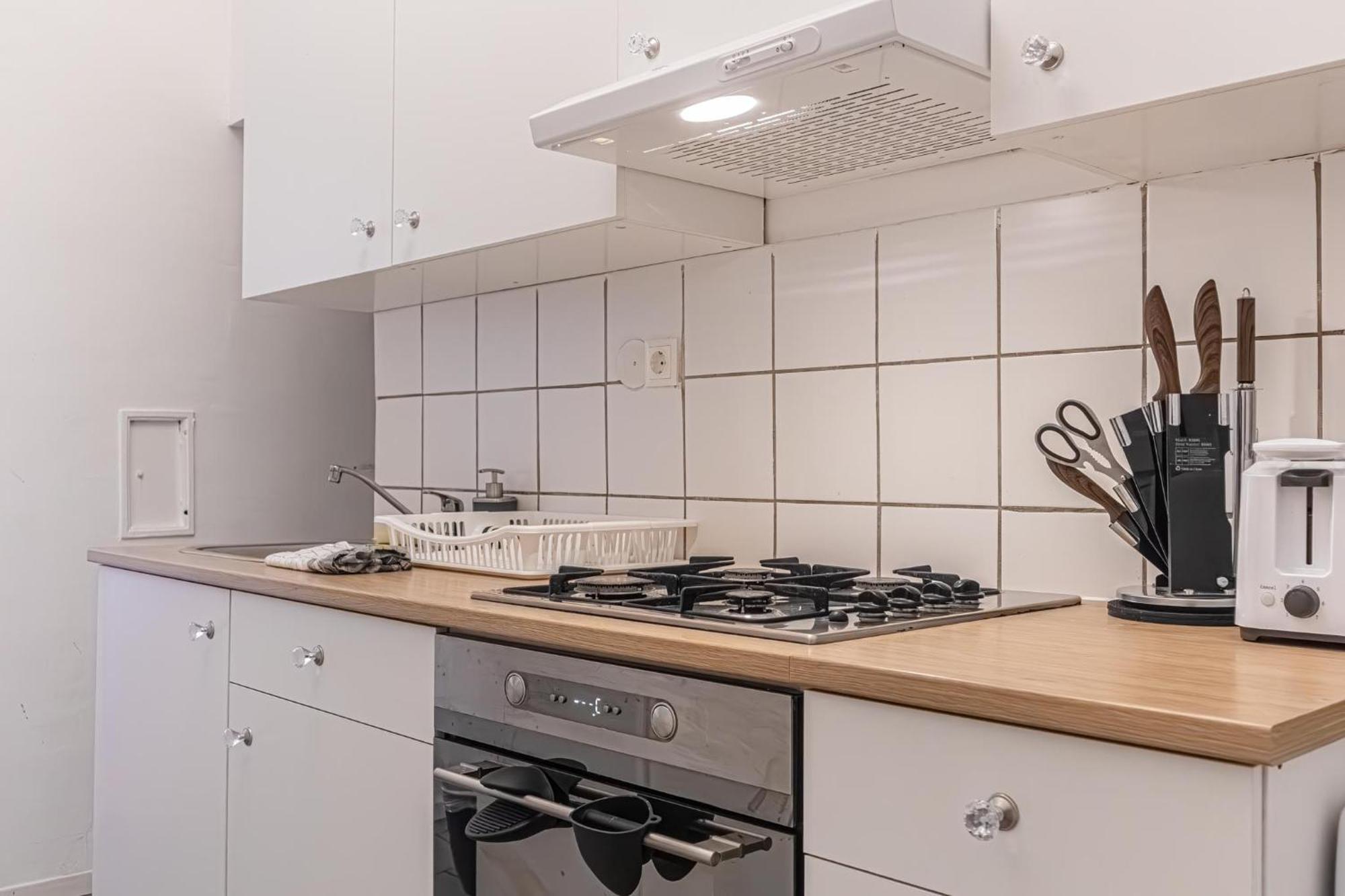 Ferienwohnung Comfortable 2BR Apt Near Schloss Schönbrunn Wien Exterior foto